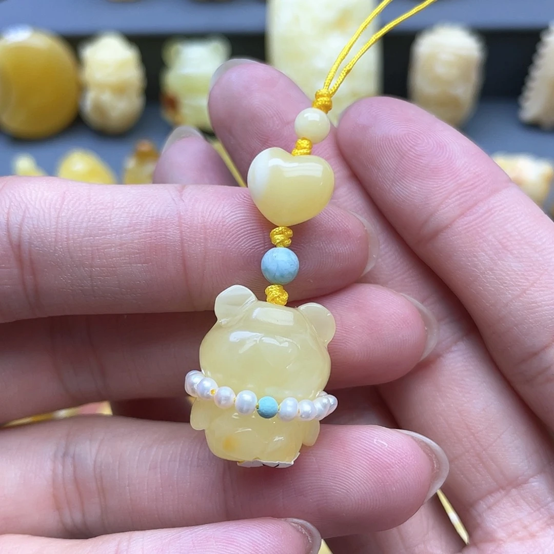 琥珀裸石未镶嵌蜜蜡