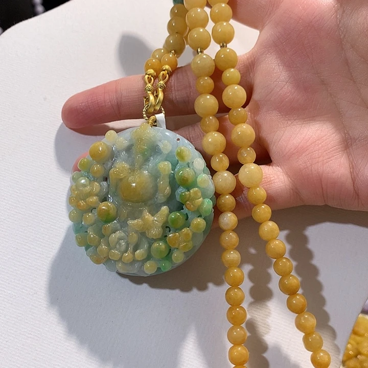 翡翠未镶嵌颈饰翡翠吊坠