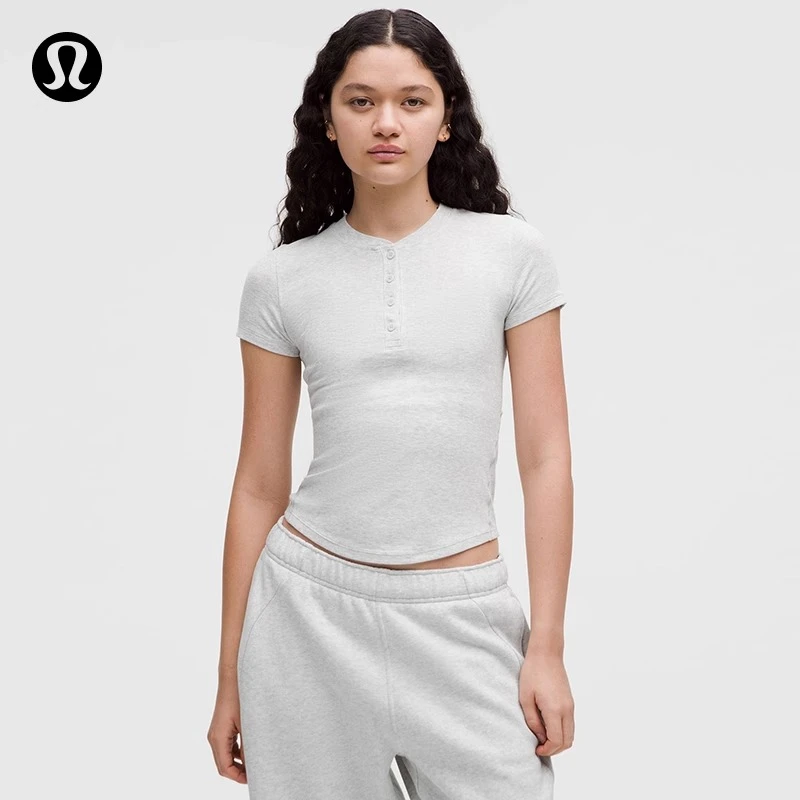 Hold Tight 女士紧身剪裁短袖亨利衫 丨lululemon丨LW3IXZS