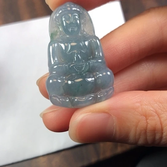 翡翠未镶嵌颈饰缅甸A货，每天下午1点半开播