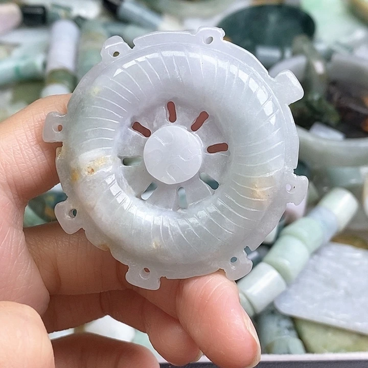 翡翠未镶嵌颈饰天然翡翠80