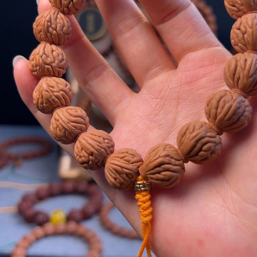 【闪购商品】桃核手串17尺寸祥云