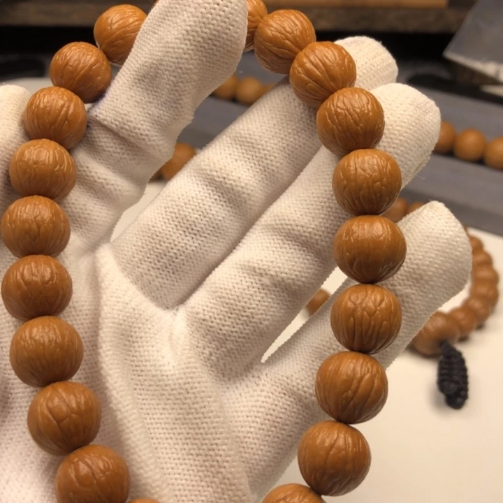 s***o吊坠猴头核桃精品盆