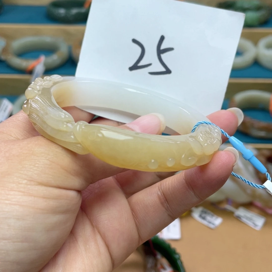 未镶嵌手镯和田玉圈口58