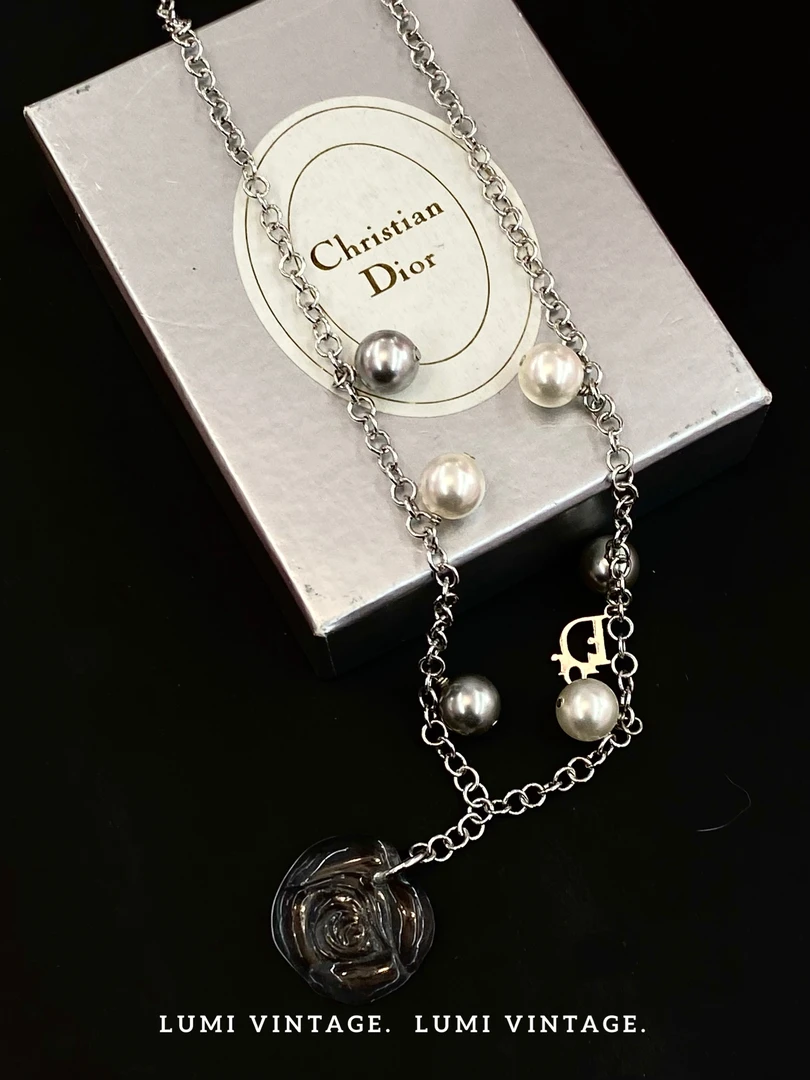 95新 DIOR/迪奥 拼色珍珠透明玫瑰吊坠项链29785589
