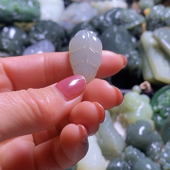 未镶嵌和田玉（糖玉）珠宝奇石