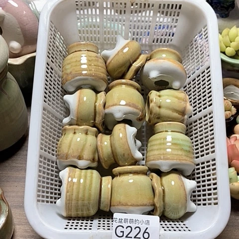 紫砂花盆226微瑕品口径3厘米左右的