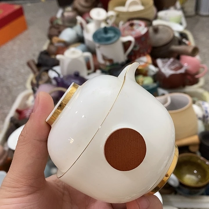 陶瓷艺术品及陶瓷制品