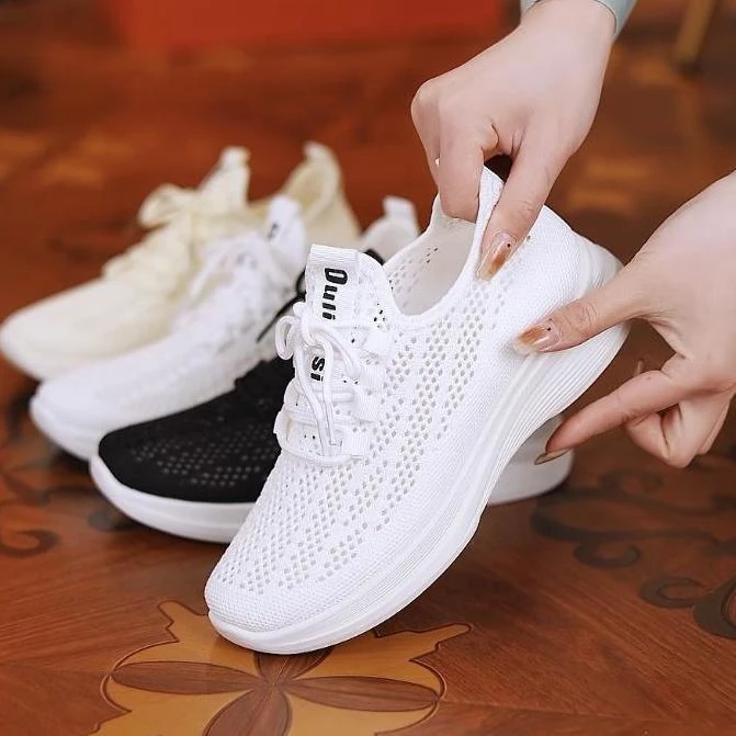 2025春夏新款运动小白鞋女网面夏季休闲鞋软底薄款镂空透气女鞋