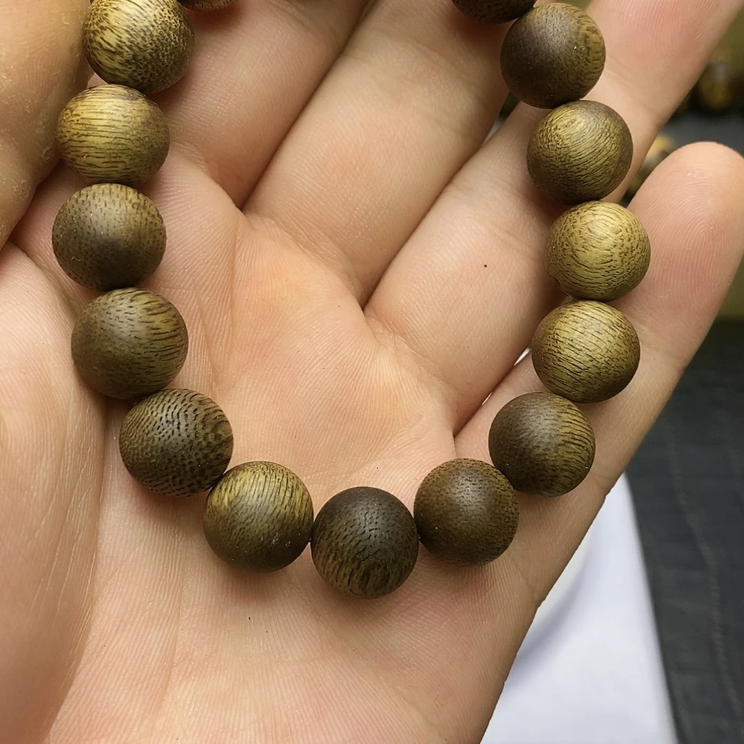 沉香沉香碎屑10昆仑梅格