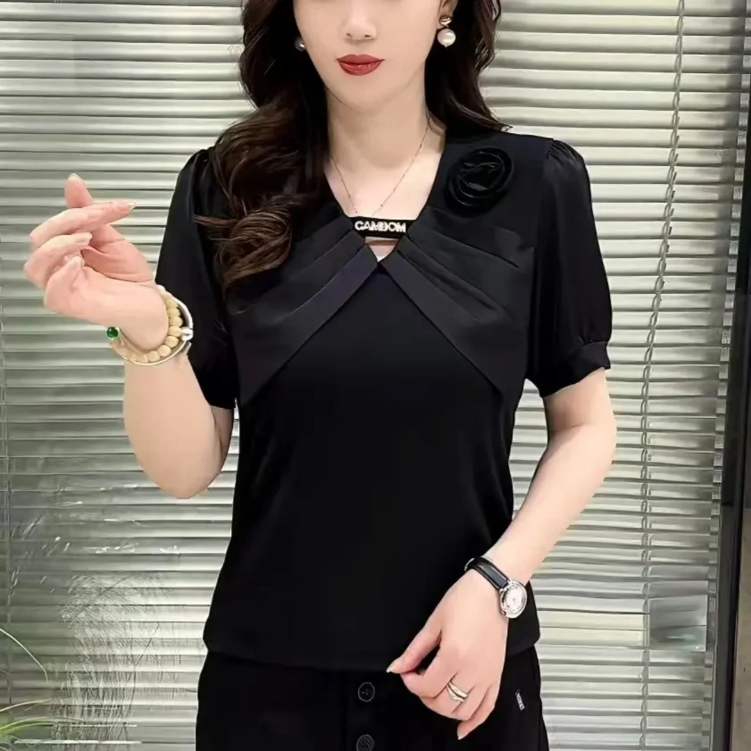 68986夏季短袖新款时尚韩版高档V领拼缎面袖一朵花百搭显瘦上衣