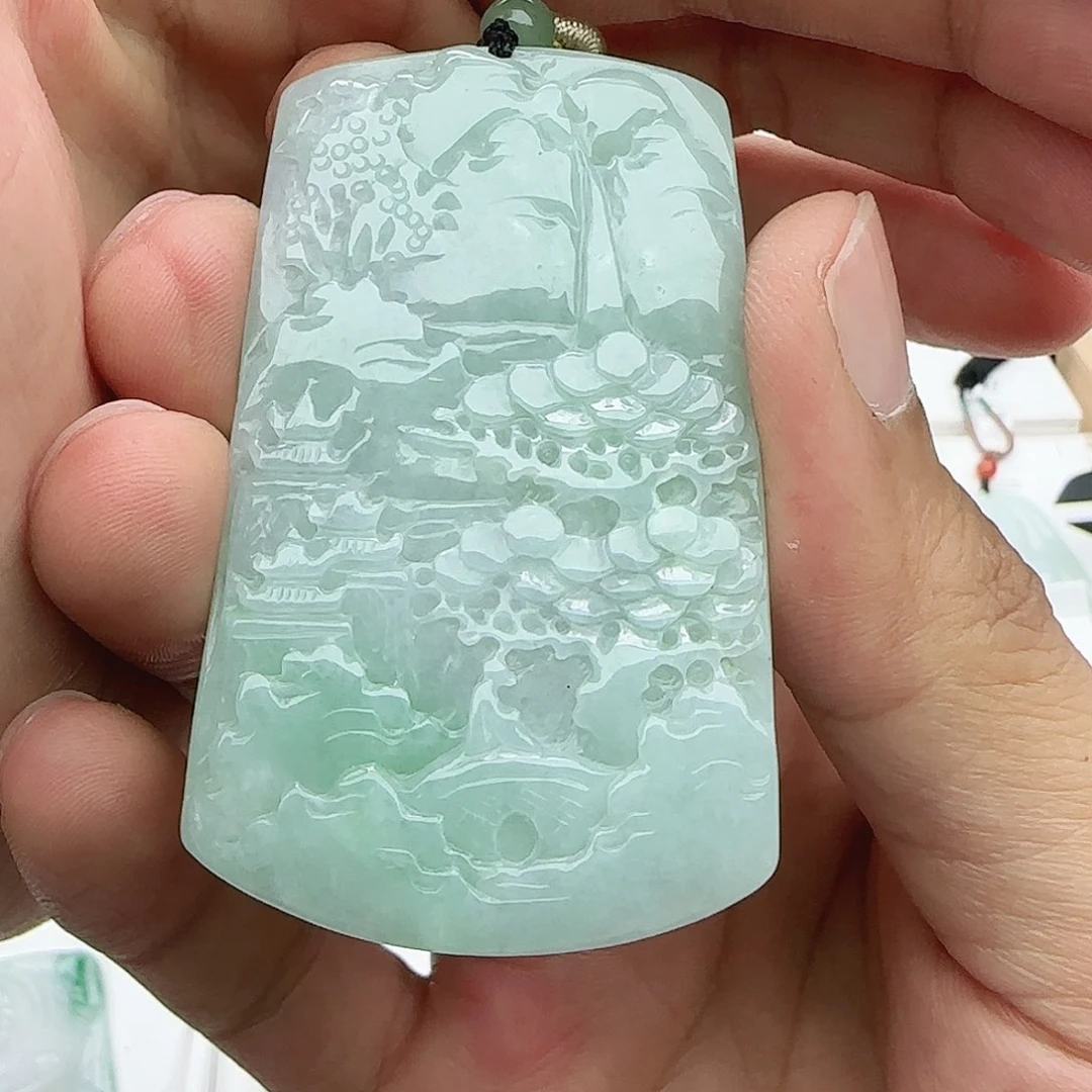 翡翠未镶嵌颈饰翡翠