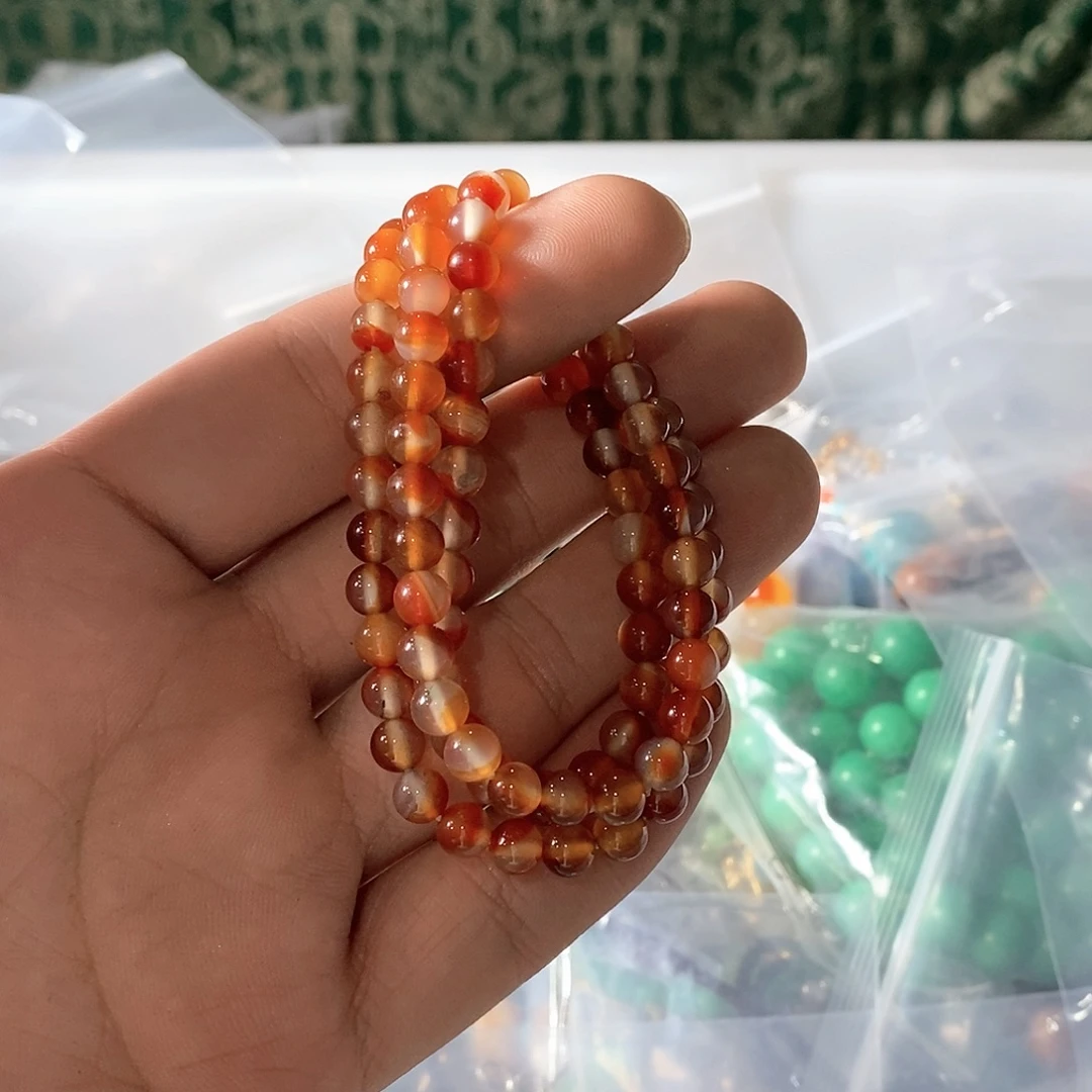 只买单纯的吊坠，没带链子，属的性质。