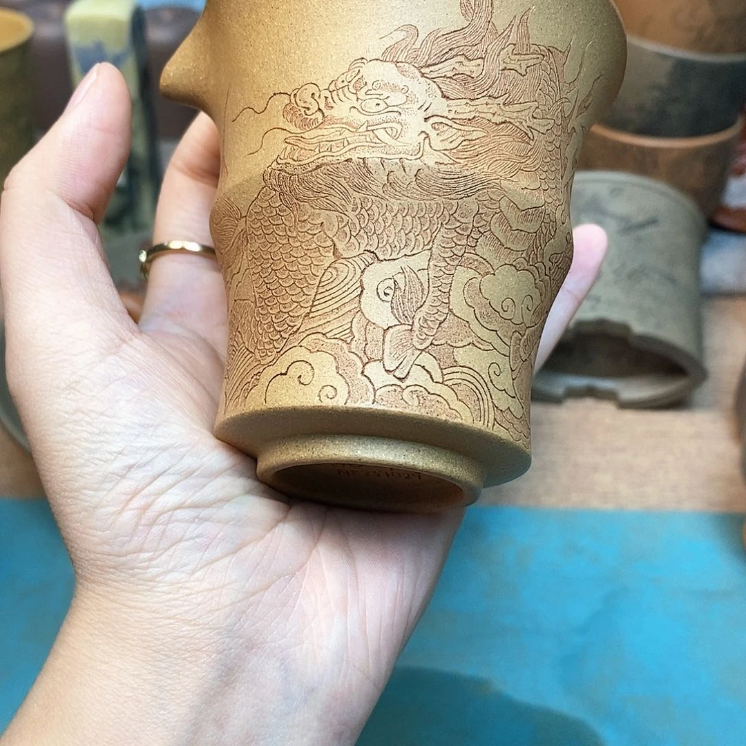 L***e紫砂茶杯宜兴紫砂杯