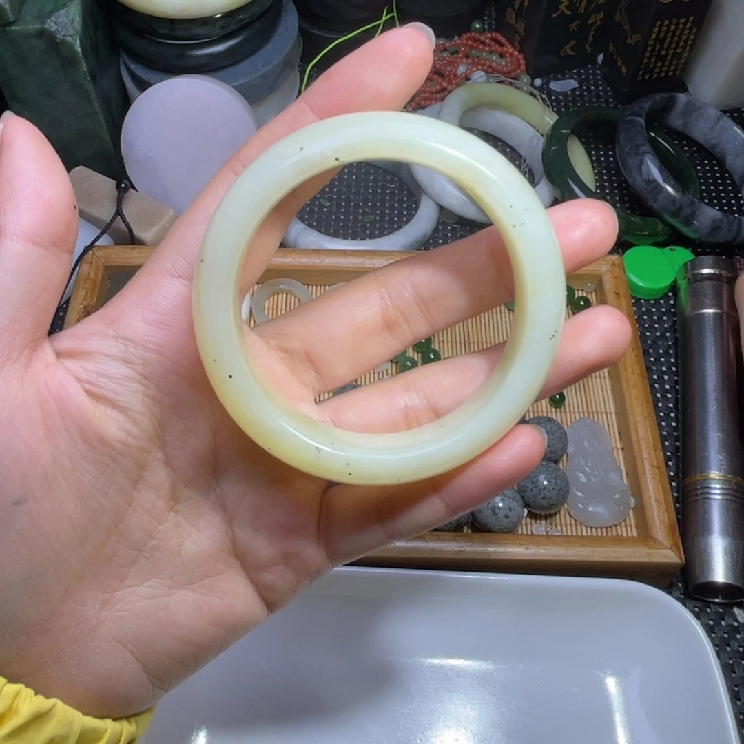 未镶嵌和田玉珠宝半成品55