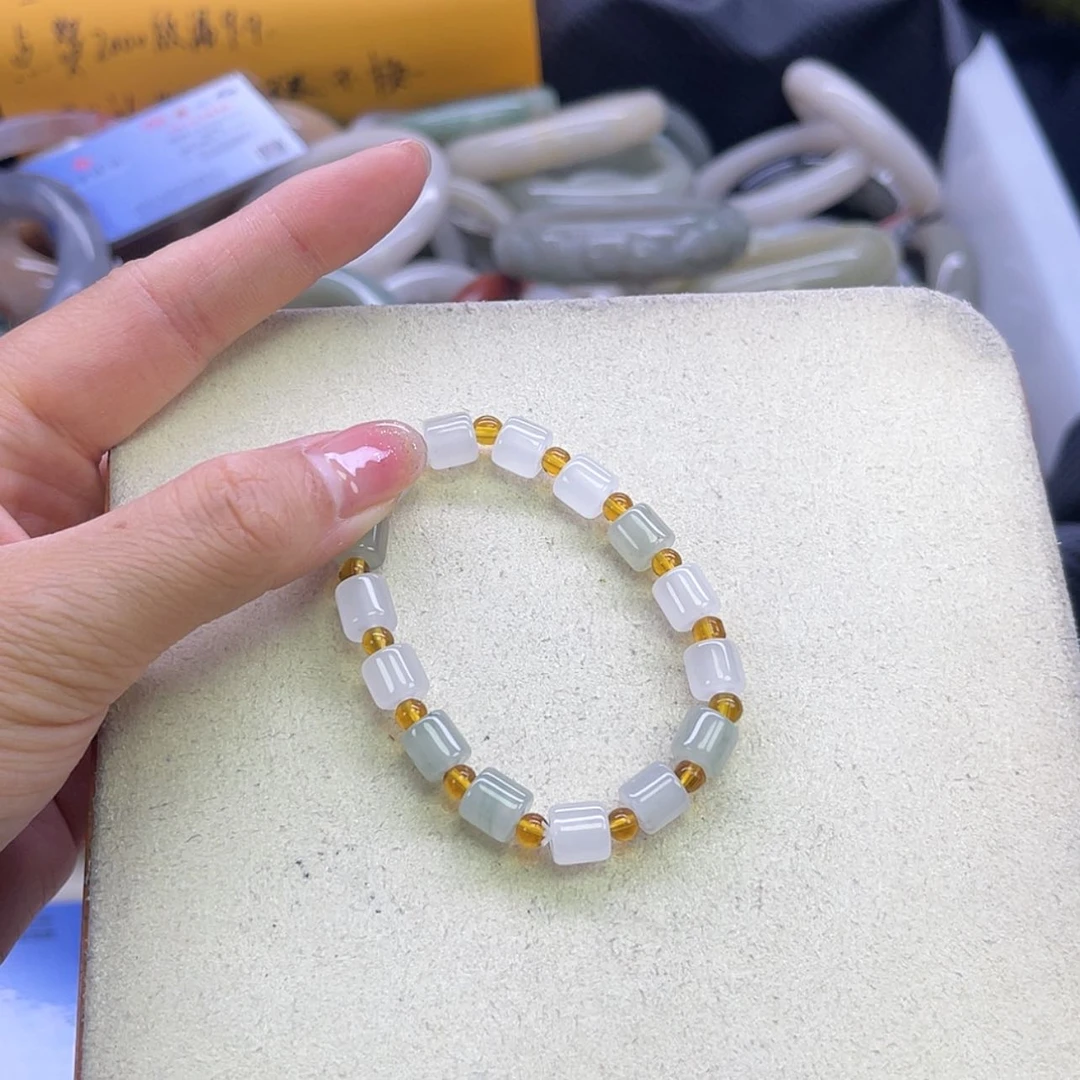 【闪购商品】石英质玉手镯未镶嵌