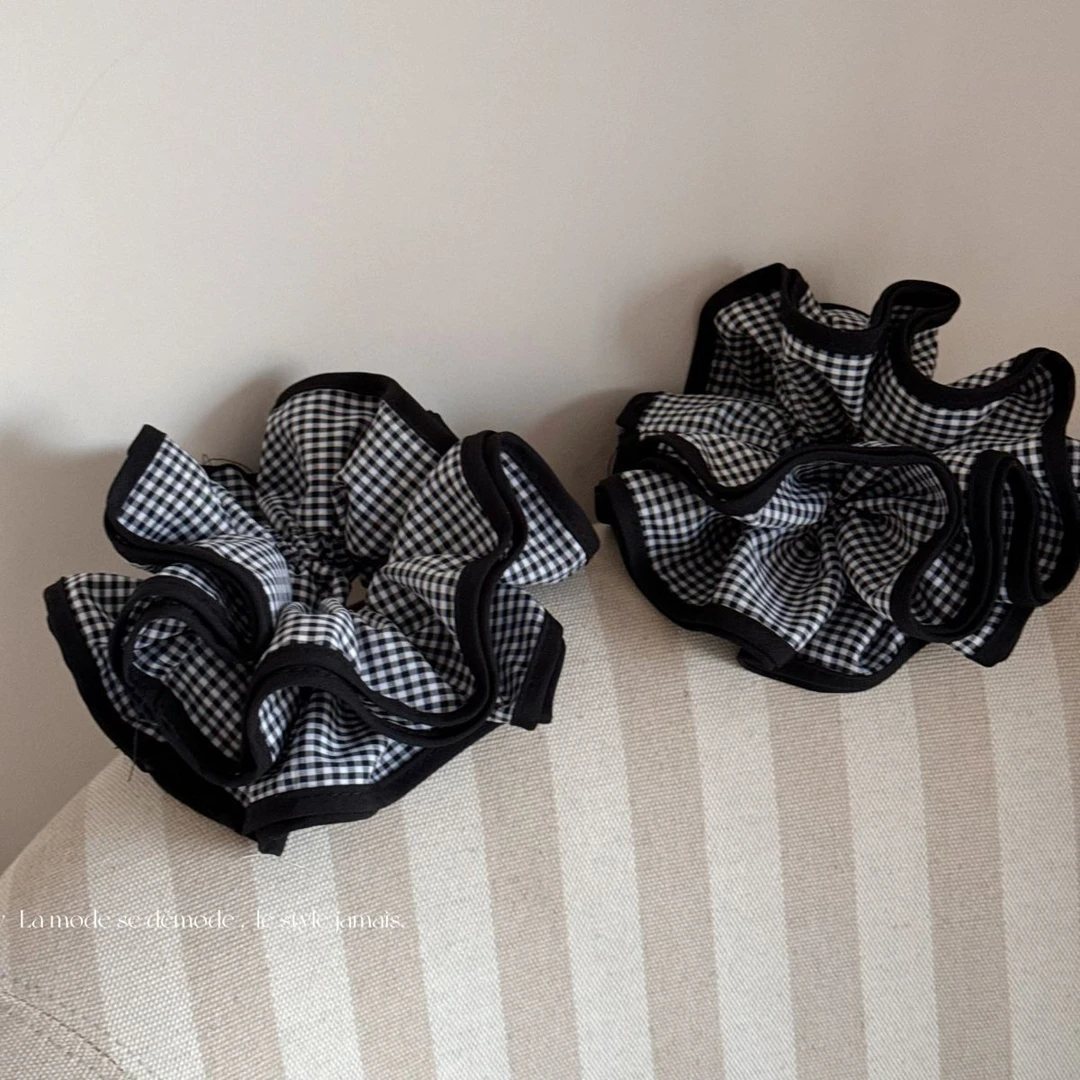 黑白格纹边大肠发圈日常百搭收腰圈头绳复古感发饰头饰女