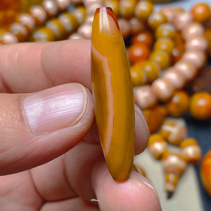 玛瑙/玉髓未镶嵌吊坠