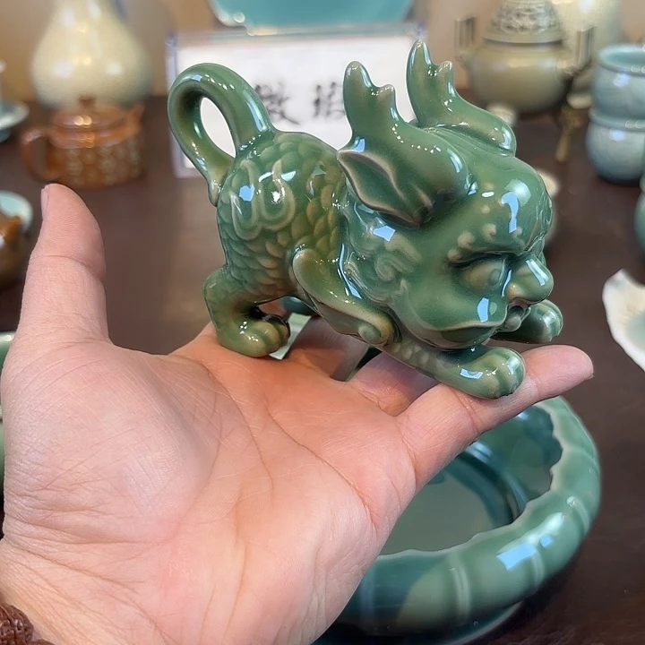 瓷片龙泉青瓷福利青瓷