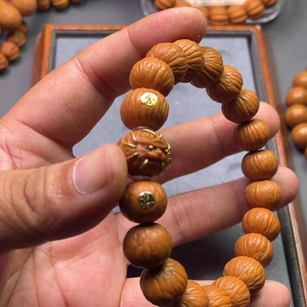 吊坠猴头核桃土豪