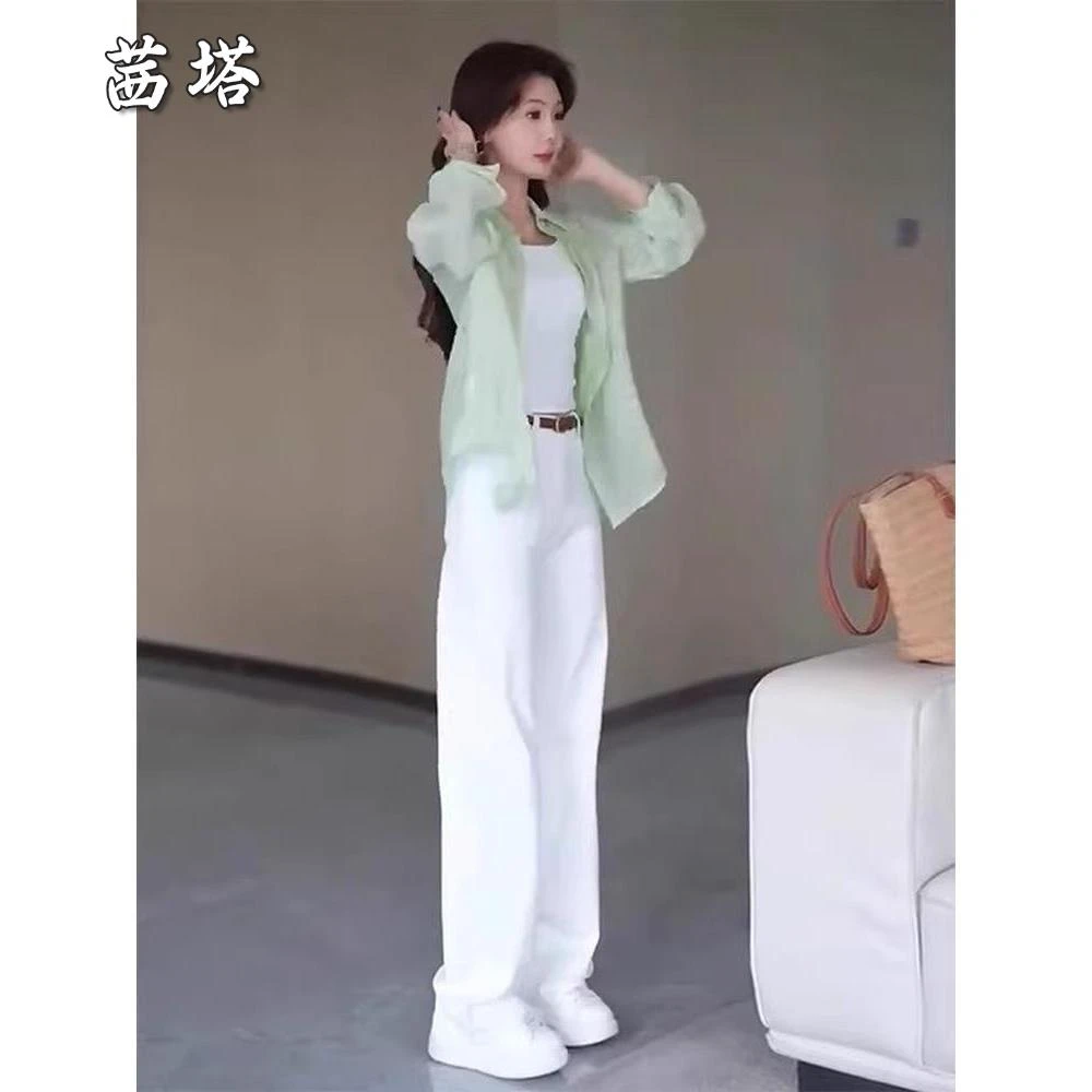 系夏日穿搭一整套2025新款时尚薄款绿色防晒衬衫休闲裤两件式套装