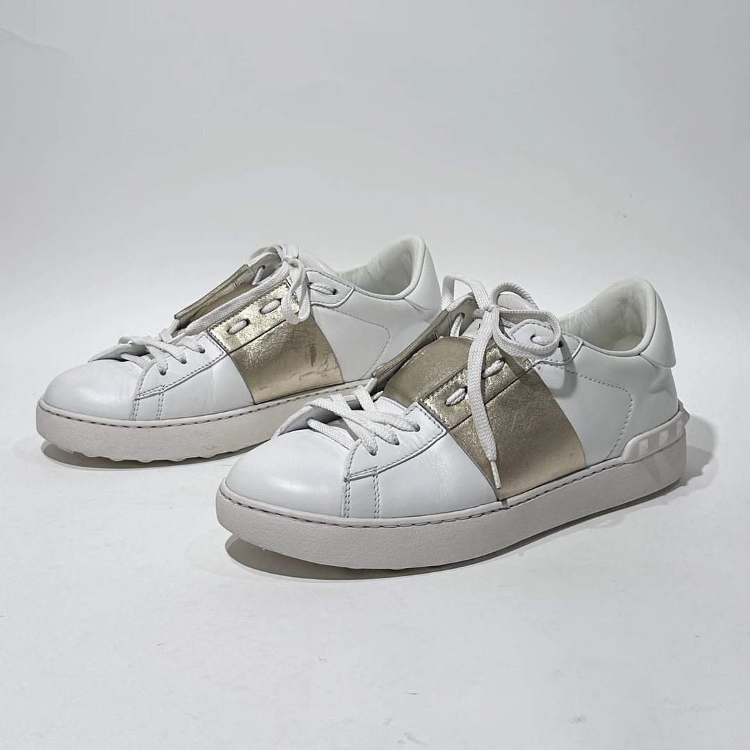 95新 Valentino/华伦天奴 39.5码 白金时尚板鞋/WX01752