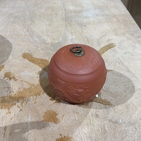 微瑕，不能明火，口径7，高7紫砂3个密封罐