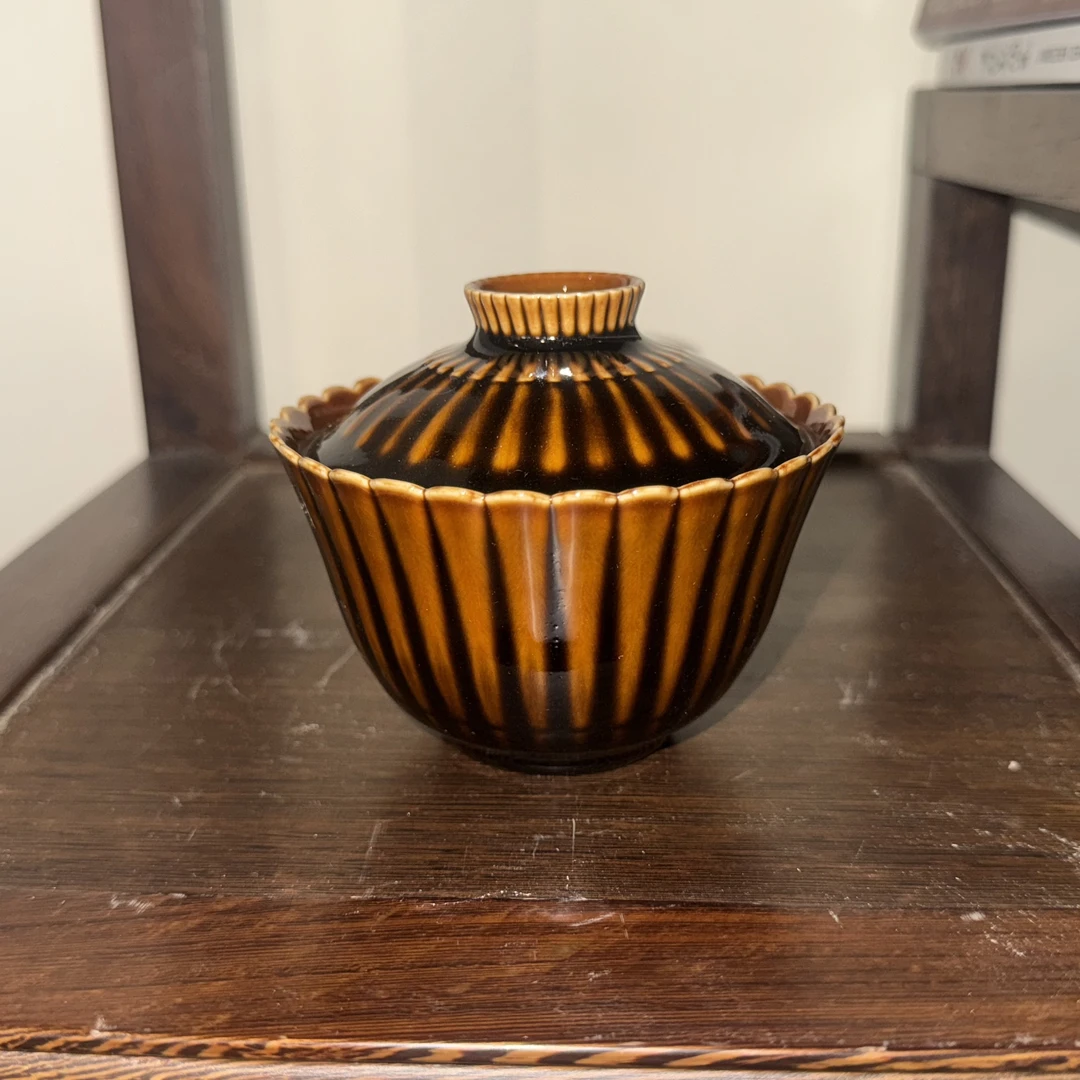 【小乔赏瓷】古窑风火窑紫金釉菊瓣盖碗