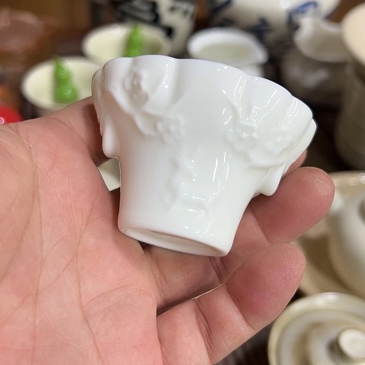 微瑕……………………………………