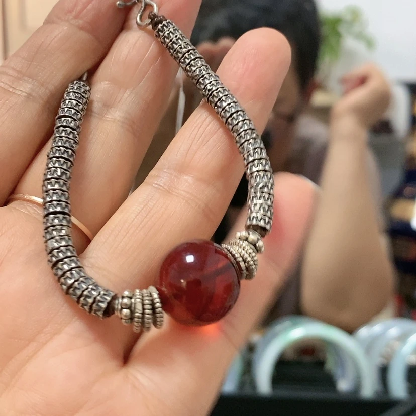 【闪购商品】银S925镶嵌琥珀手链