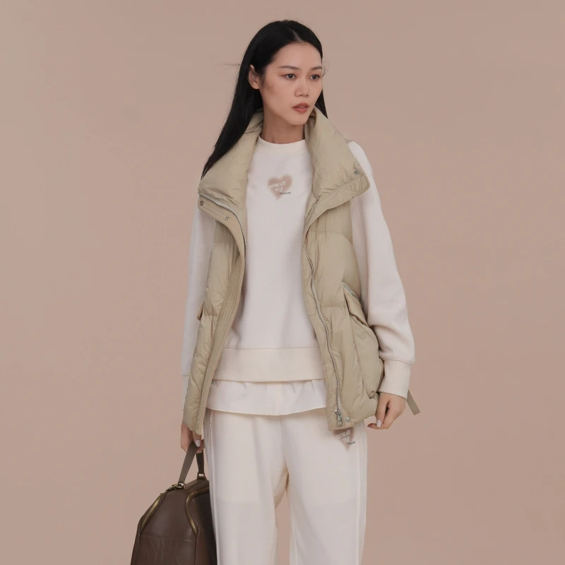 XJ406124A973-XG雪歌冬季卡其色马夹