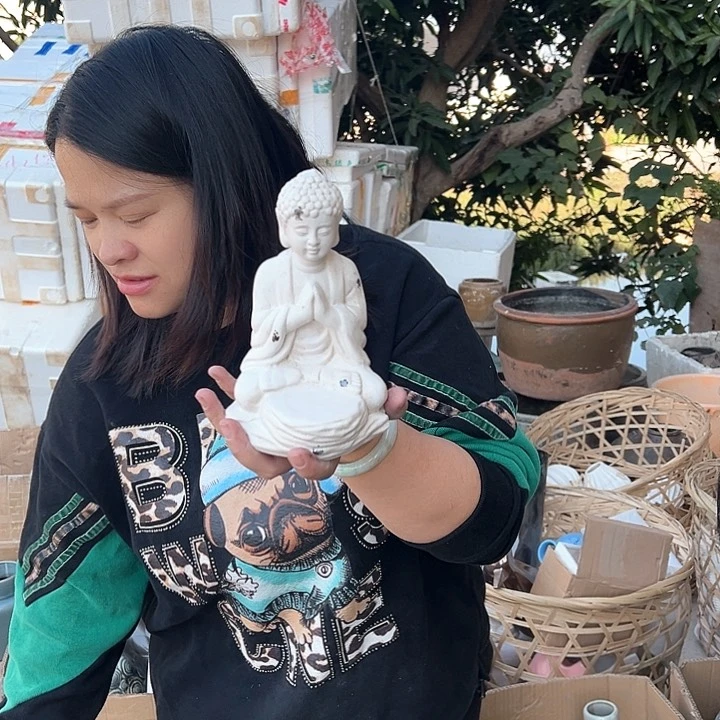 瓶高度19厘米宽度12厘米微瑕捡漏