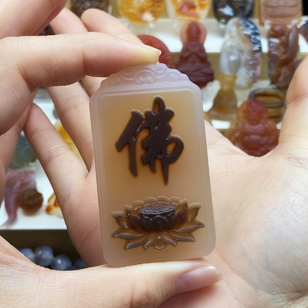 音***人玛瑙/玉髓未镶嵌颈饰