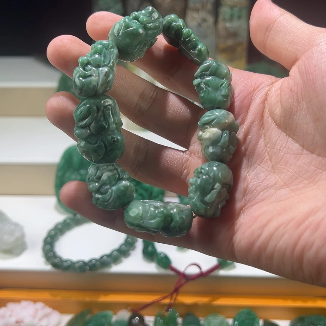 独山玉未镶嵌手串