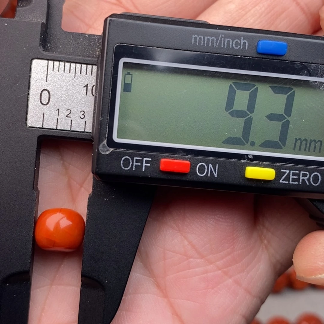 南红玛瑙配饰未镶嵌