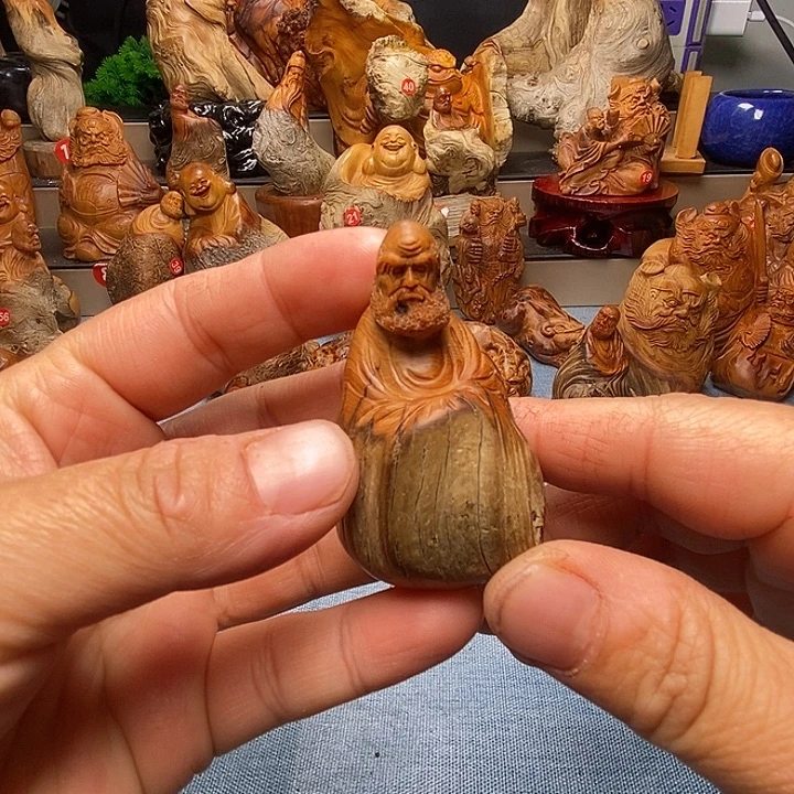 柏木（崖柏）686866698966999