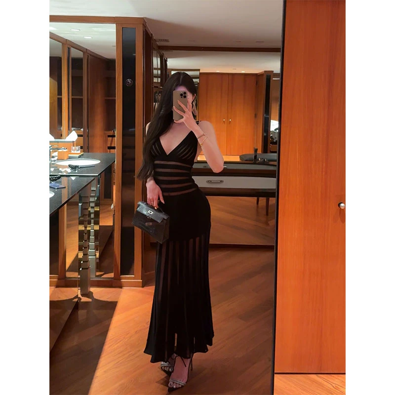 ins法式复古名媛风修身性感长裙女2025年夏季新款针织包臀连衣裙