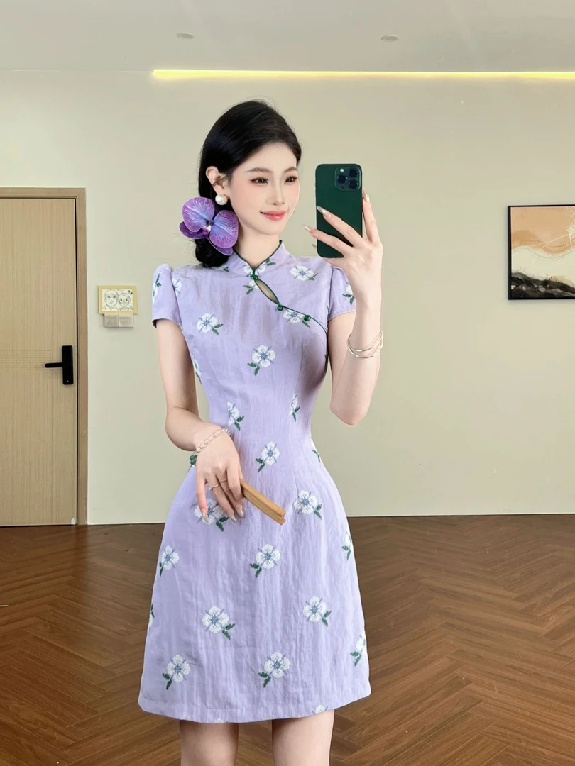 周子仪紫色碎花连衣裙女夏季2025年新款气质高级感裙子