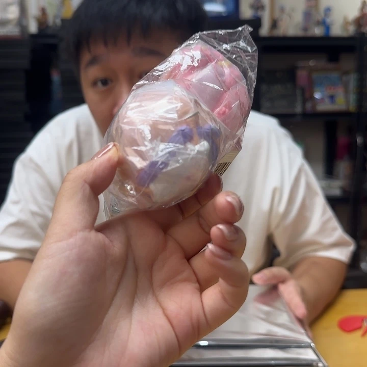 三个海贼王正版扭蛋