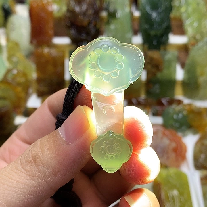 蛇纹石玉未镶嵌珠宝半成品