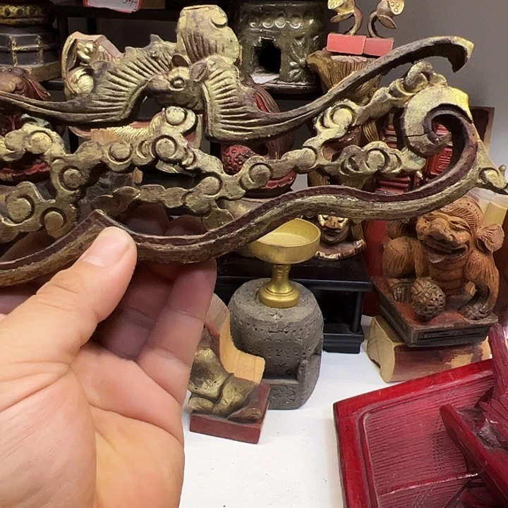 木（非红木类）龄**镇木雕蝠到一个