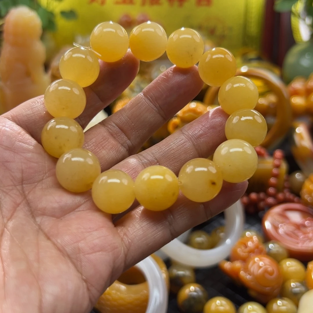石英质玉未镶嵌颈饰