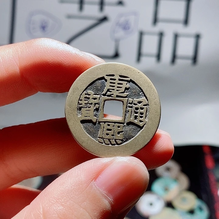 沉***1小陈小陈  手机挂件工艺品  116
