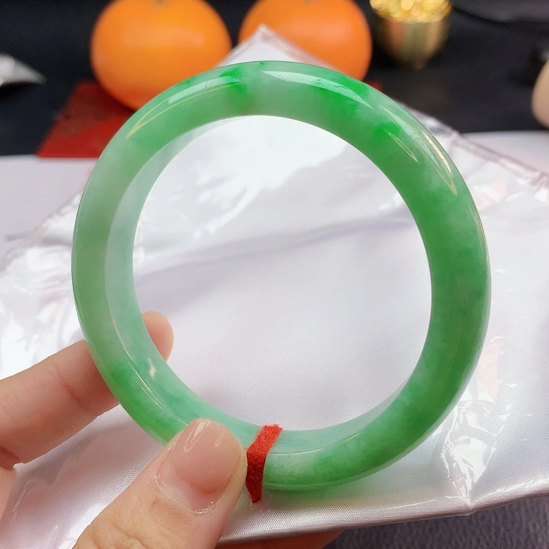 翡翠手镯未镶嵌58圈2341