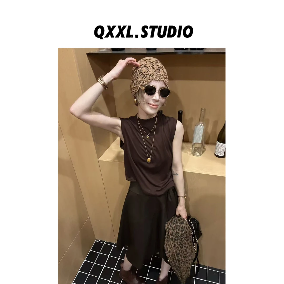 邱小小丽呀 早秋韩版宽松休闲无袖打底背心女纯色圆领内搭上衣