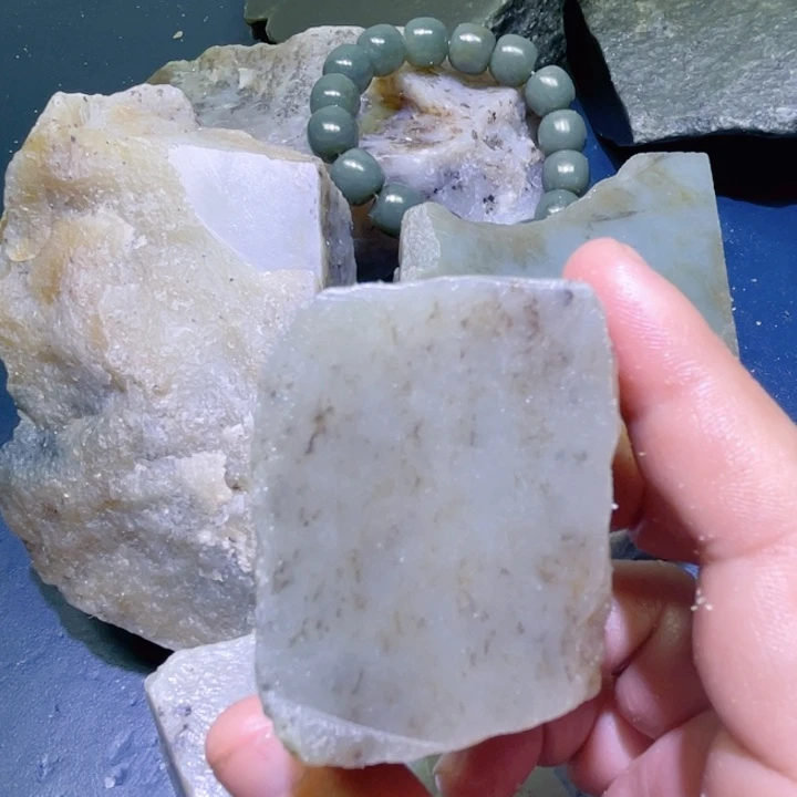 和田玉未镶嵌珠宝半成品