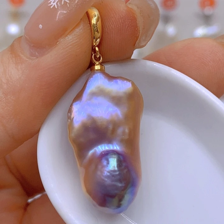 未镶嵌淡水珍珠吊坠(赠链)