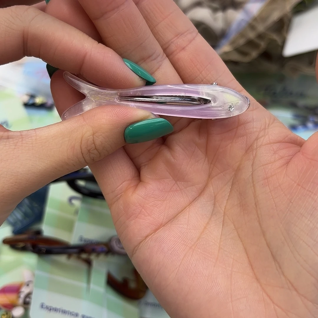 布艺铁合金紫色小鱼