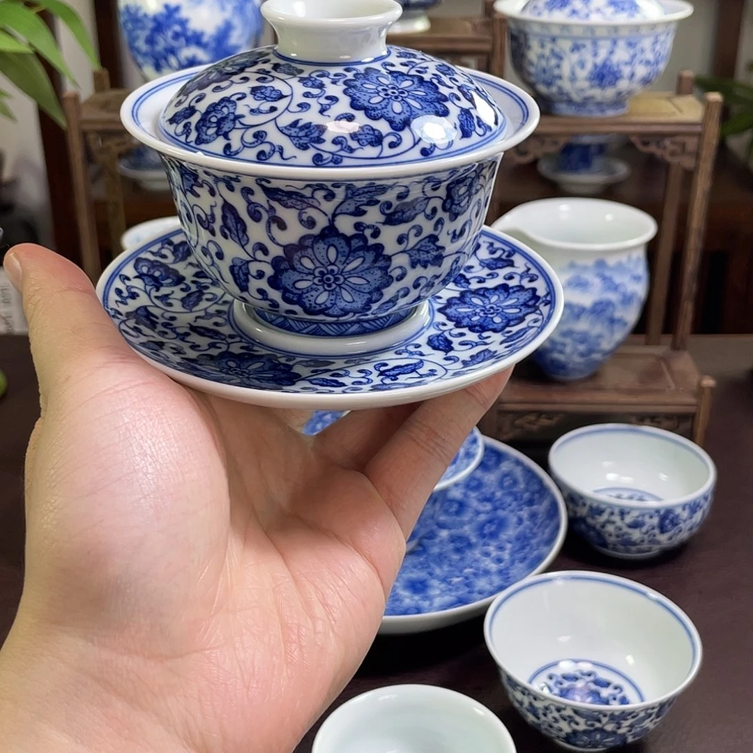 宸***号陶纯手工手绘重工缠枝莲