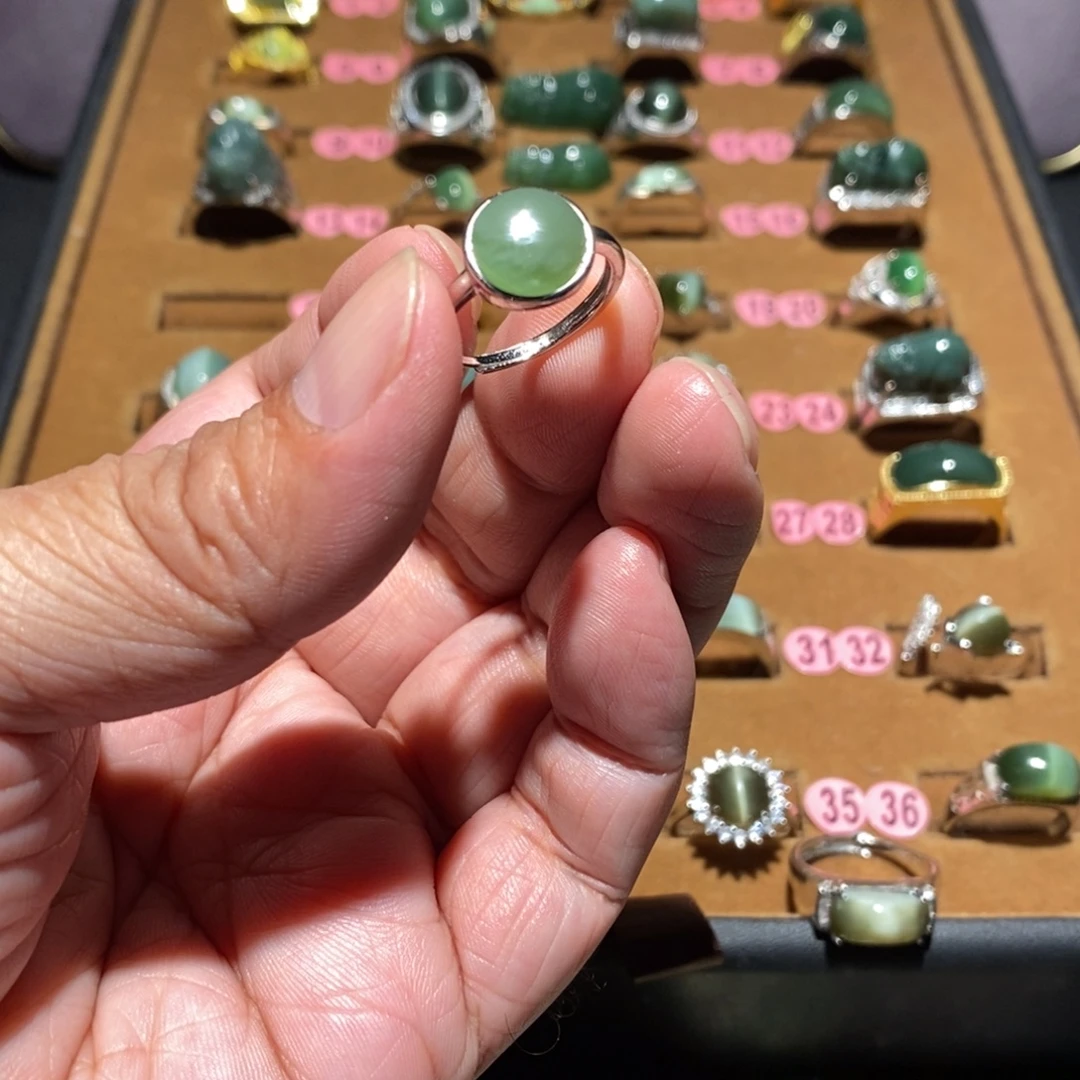 和田玉未镶嵌戒指